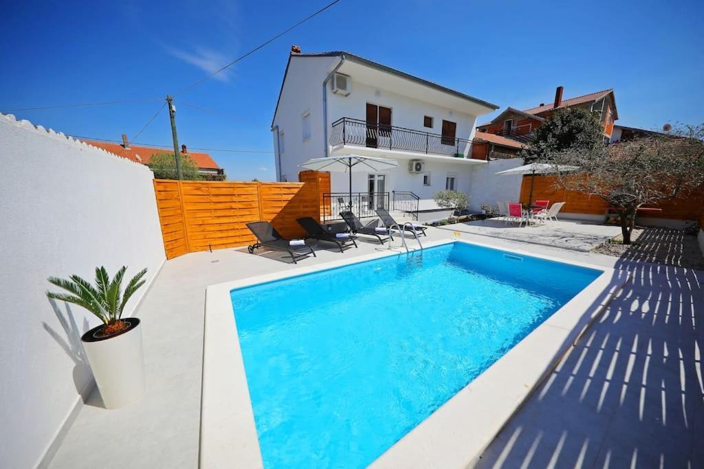 Luxury Apartment Petra With Private Pool Задар Екстер'єр фото