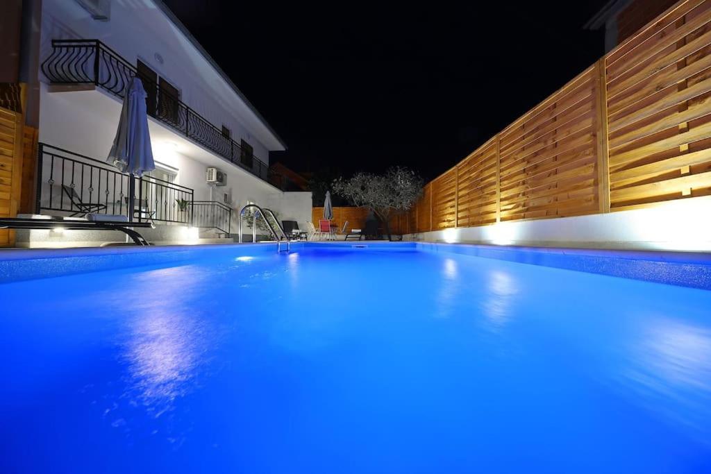 Luxury Apartment Petra With Private Pool Задар Екстер'єр фото